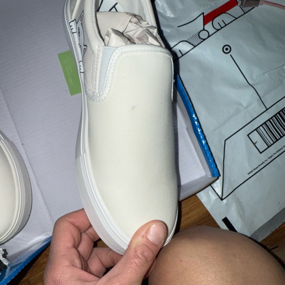 Ripndip UV color changing slip on - Picture 9 of 9